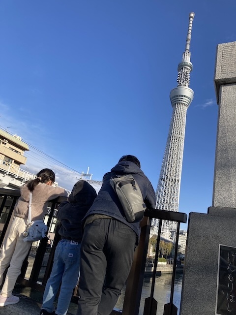 げんもりばし越しのスカイツリー